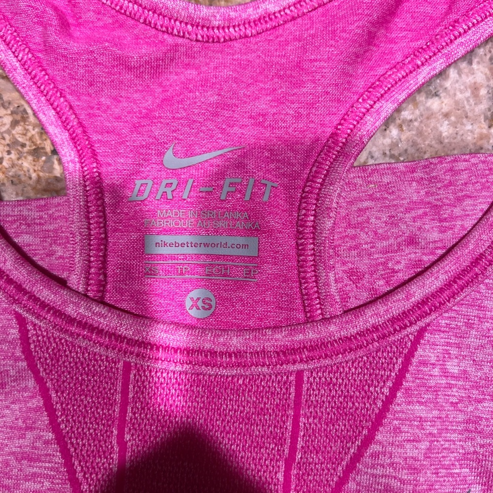 Nike Tee - Picture 2 of 3